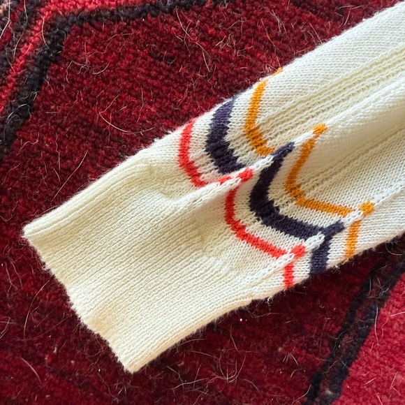 Vintage Cream Sweater with Chevron Accents - Picture 3 of 4